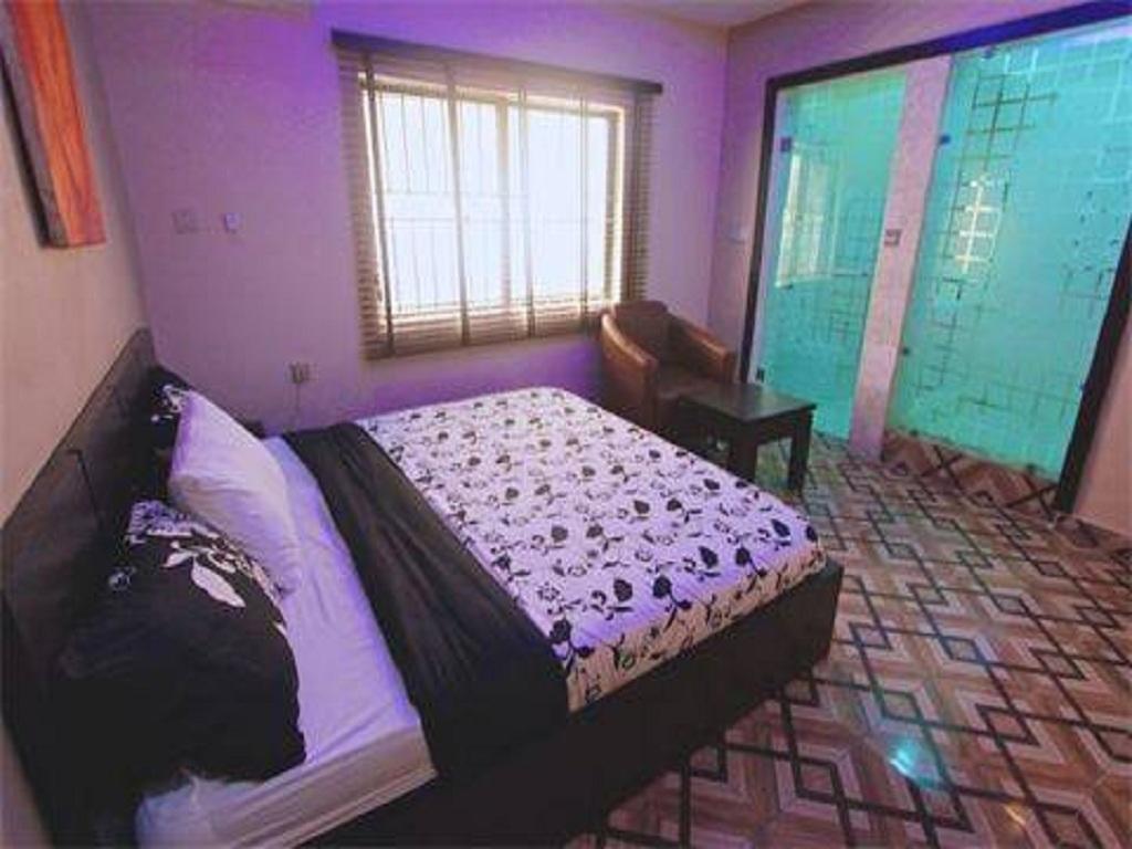 Number 95 Suites Лагос Экстерьер фото